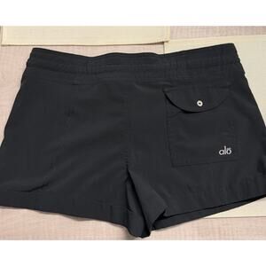 Alo Yoga Shorts Size Small